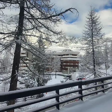 Apartmán Beautiful 3-room Ski-in Ski-out Cervinia