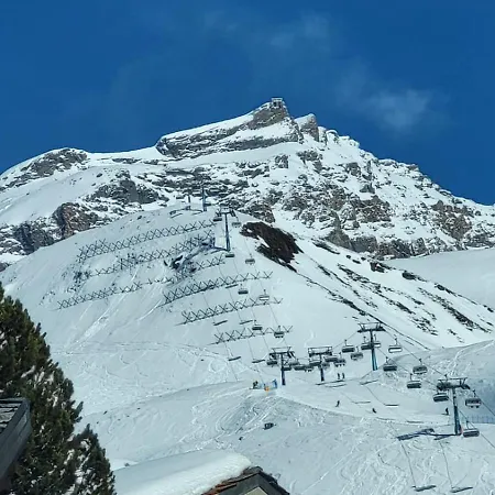 Beautiful 3-room Ski-in Ski-out Cervinia ברויל-קרוויניה