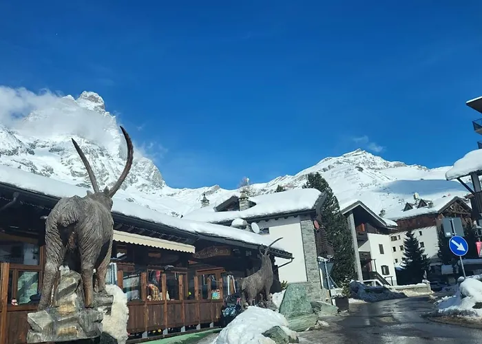 Beautiful 3-room Ski-in Ski-out Cervinia Breuil-Cervinia